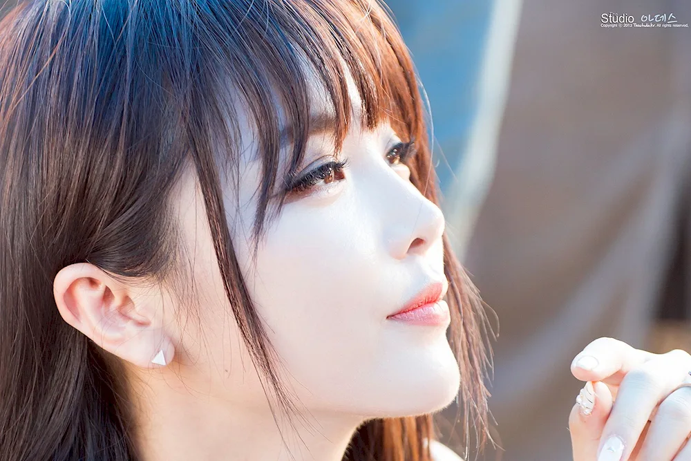 Korean women with bangs