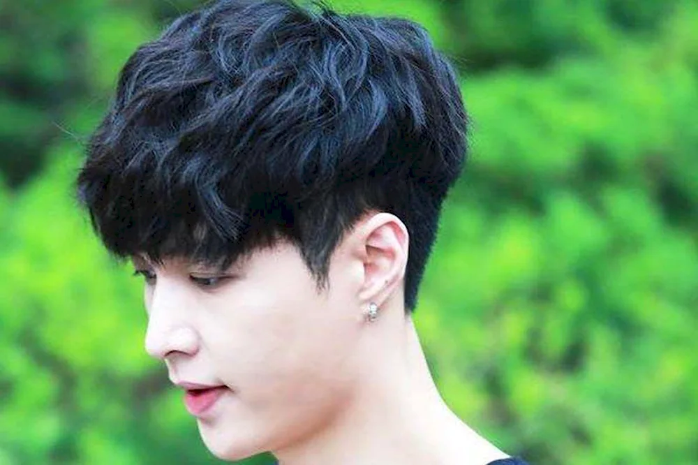 Korean haircuts for men 2023