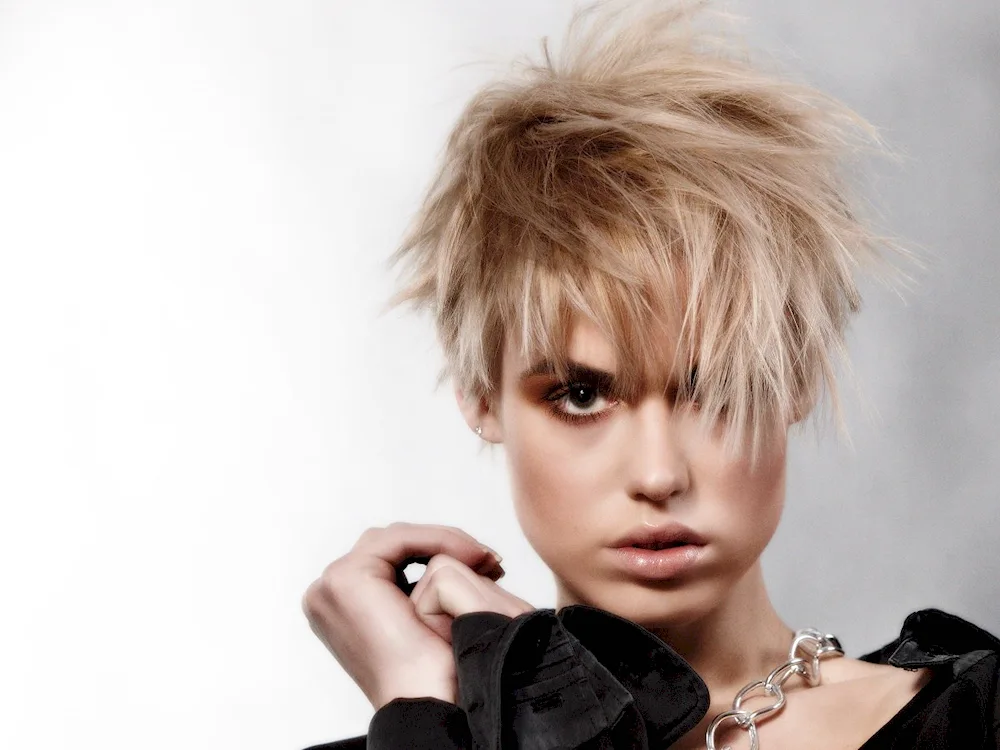 Short mussed haircut
