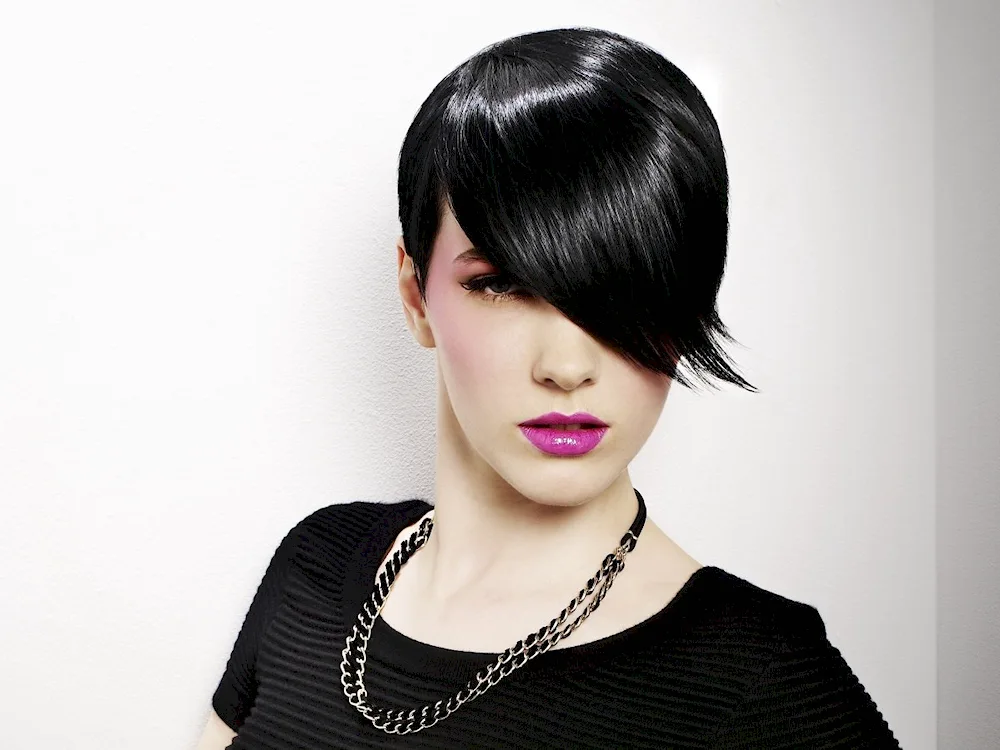 Short haircuts on black hair