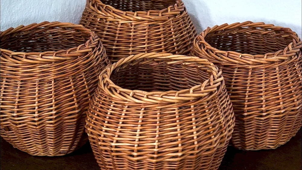 Wicker basket