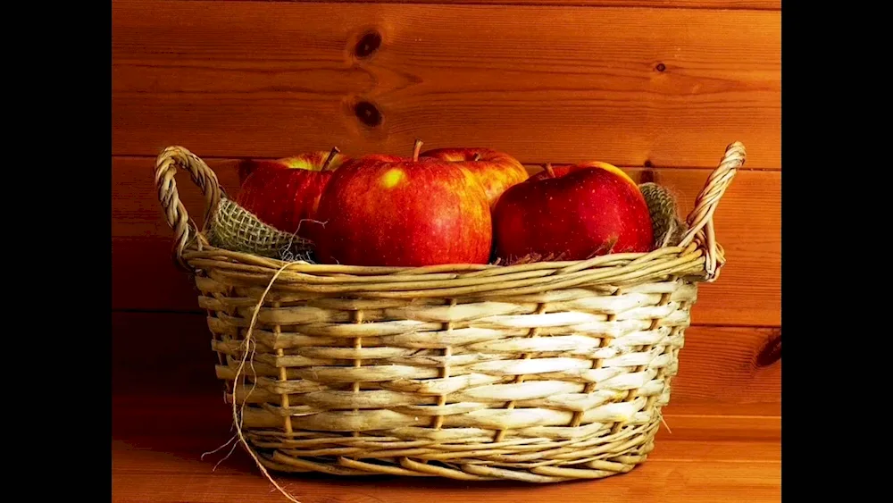 Baskets with apples