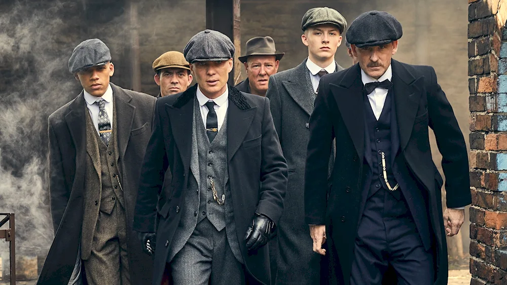 Sharp visors Arthur Shelby
