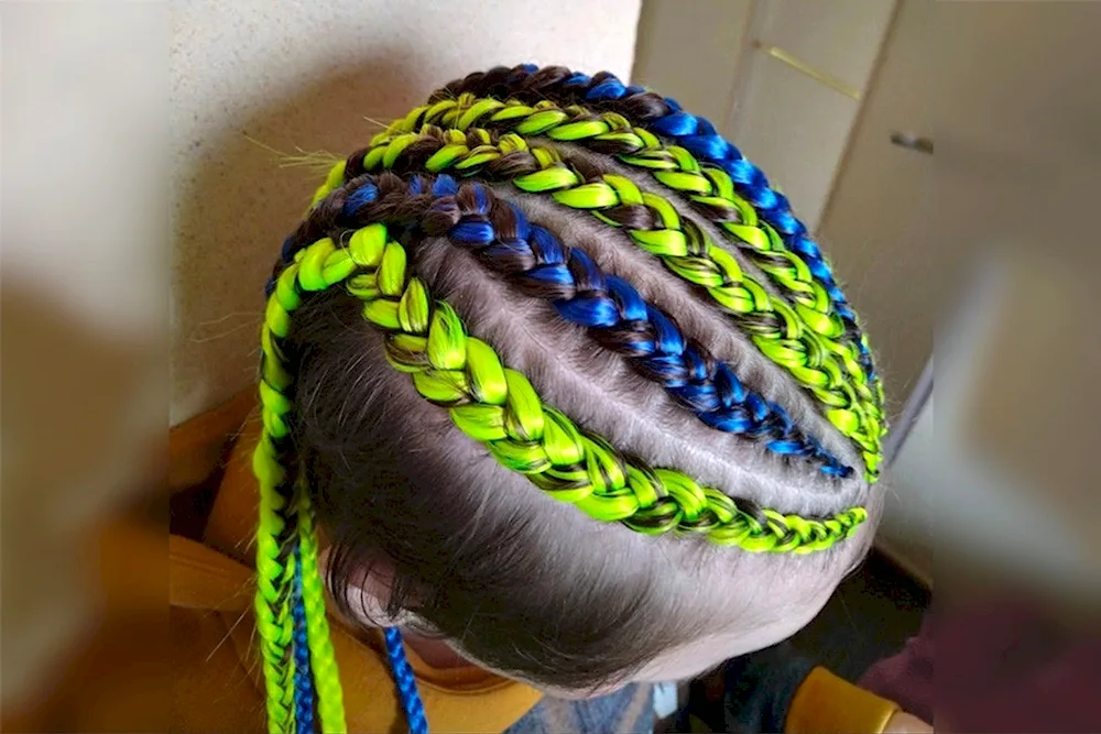 Braid with ribbons