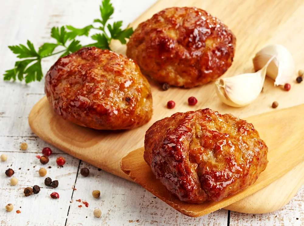 Turkey meatballs with fries