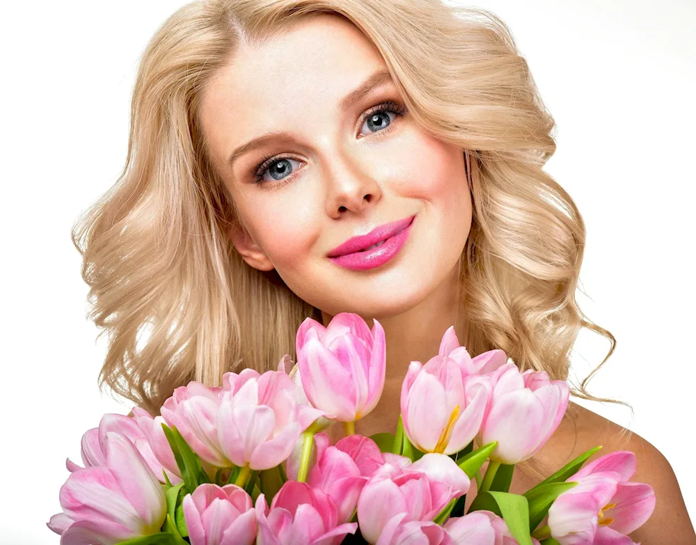 Beautiful woman with flowers flowers