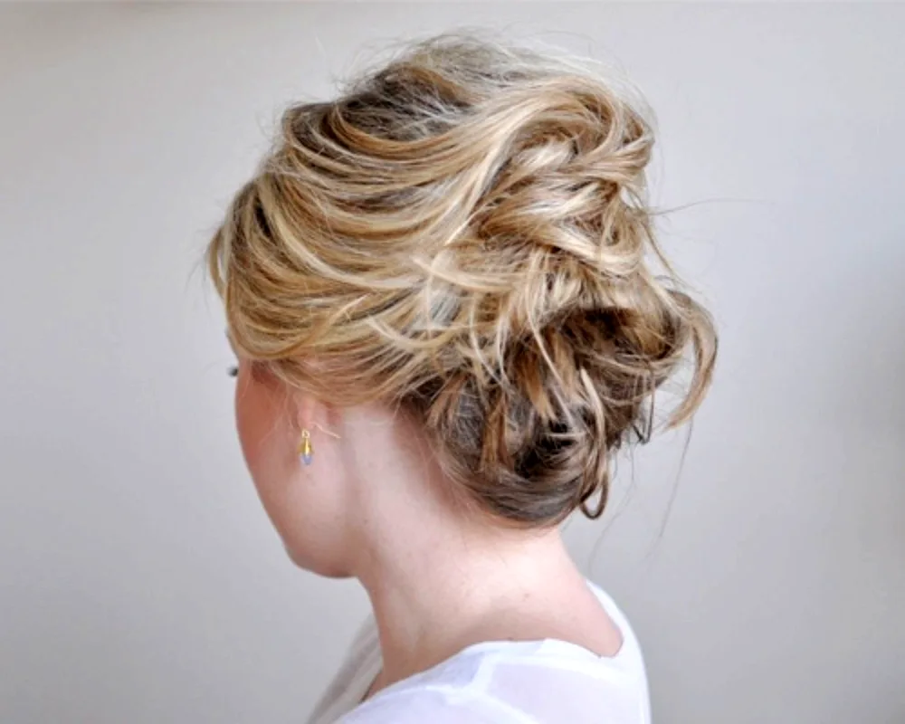 Beautiful bun on short hair