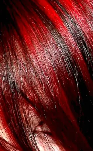 Red colouring on dark hair