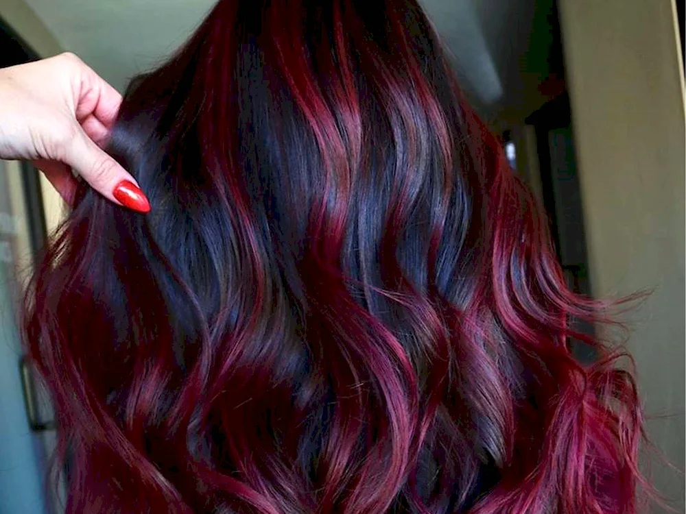 Brown copper balayage on dark hair