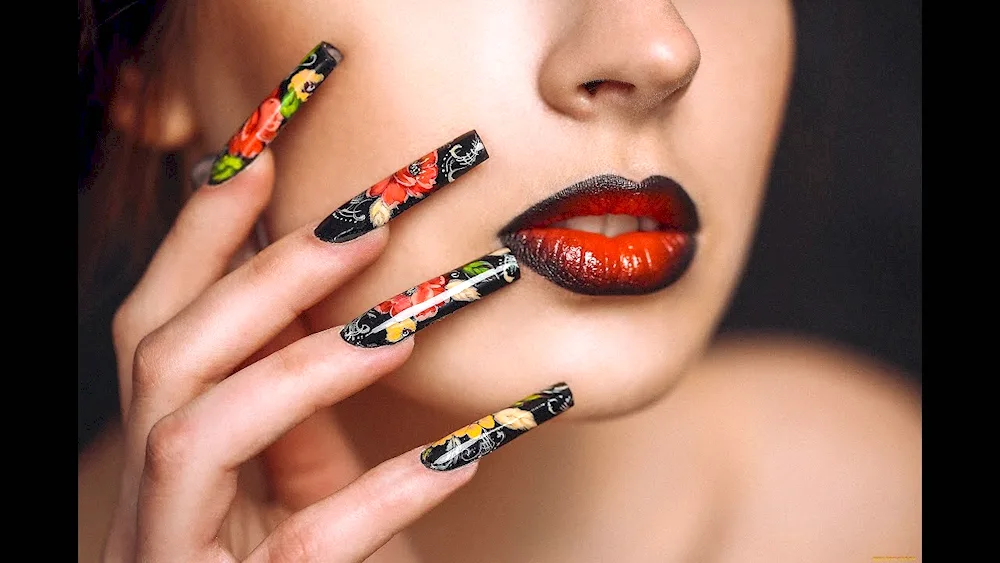 Creative nails