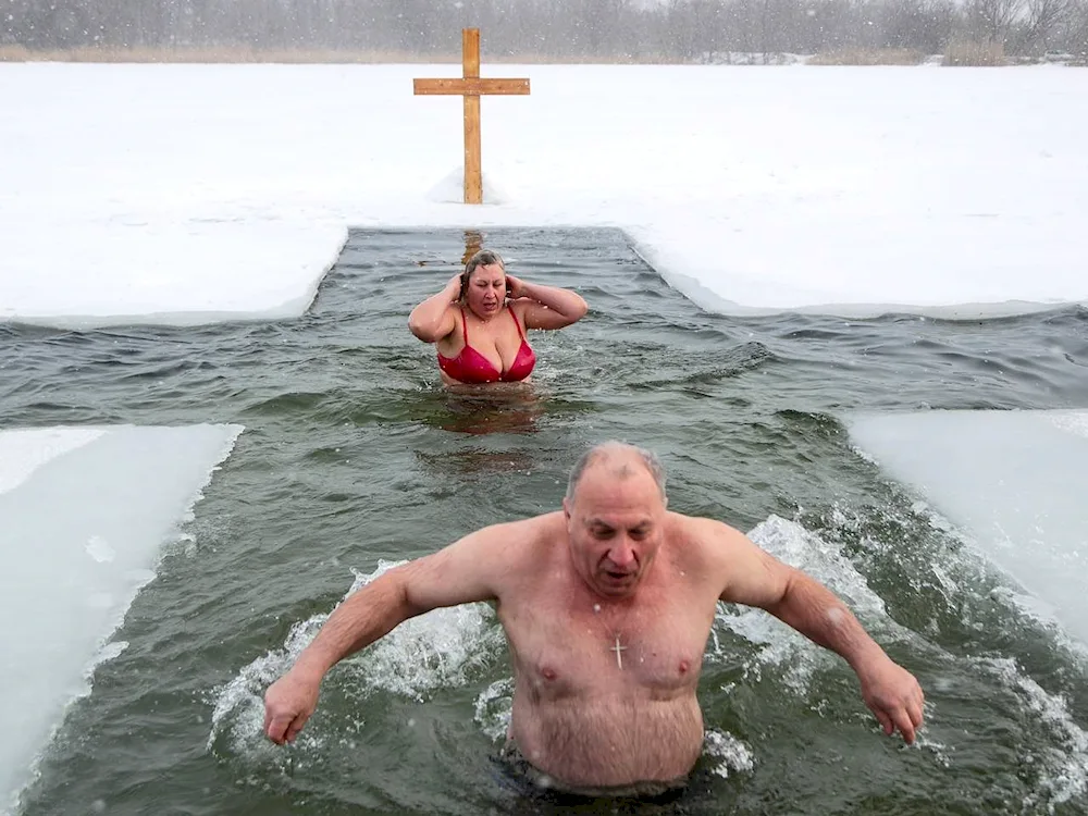 The Epiphany bathing