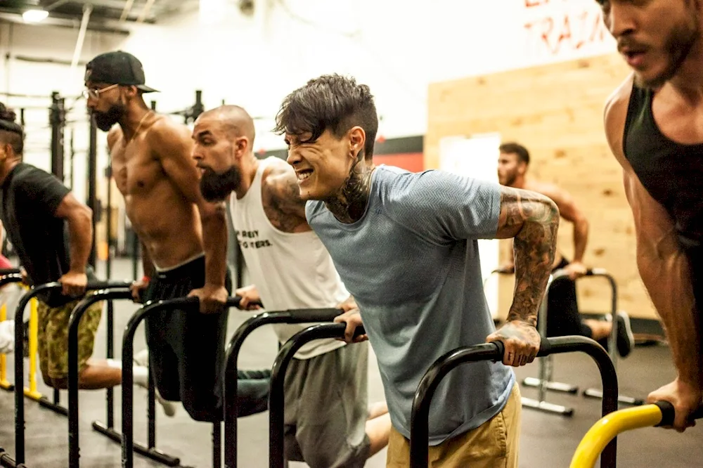 Calisthenics Chris Heria