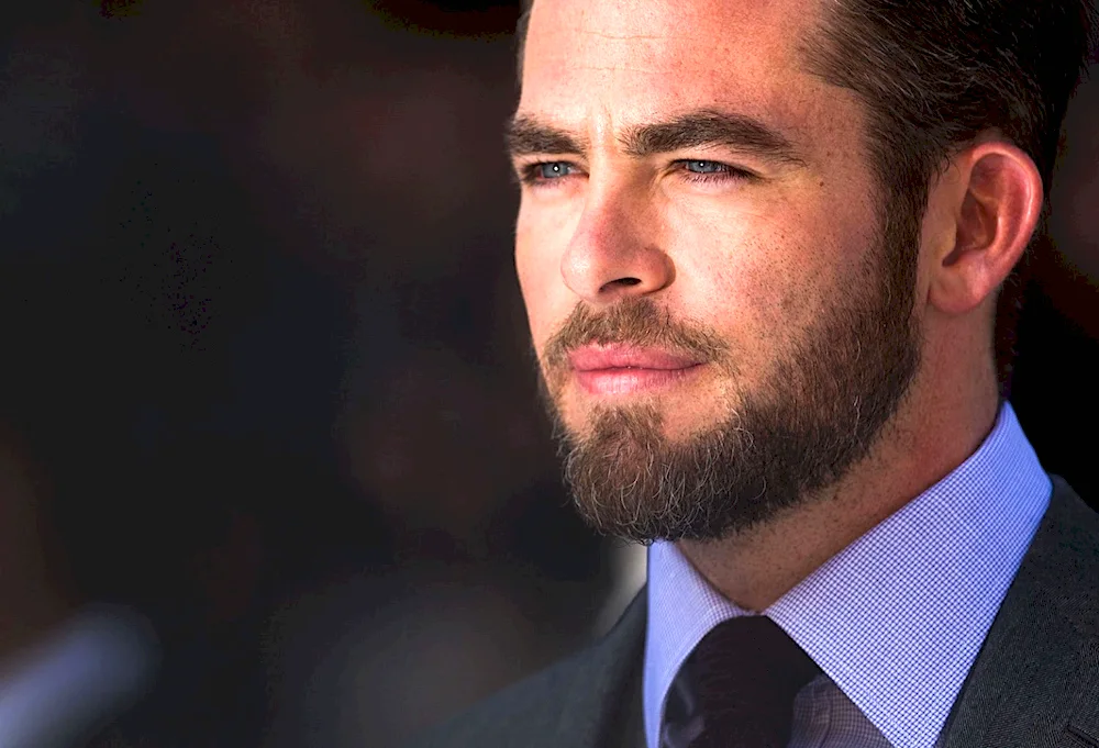 Chris Pine with a beard