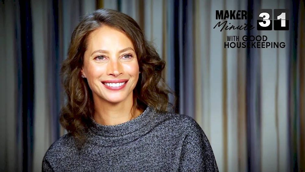 Christy Turlington feet