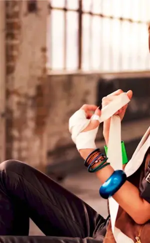 Christy Turlington short haircut