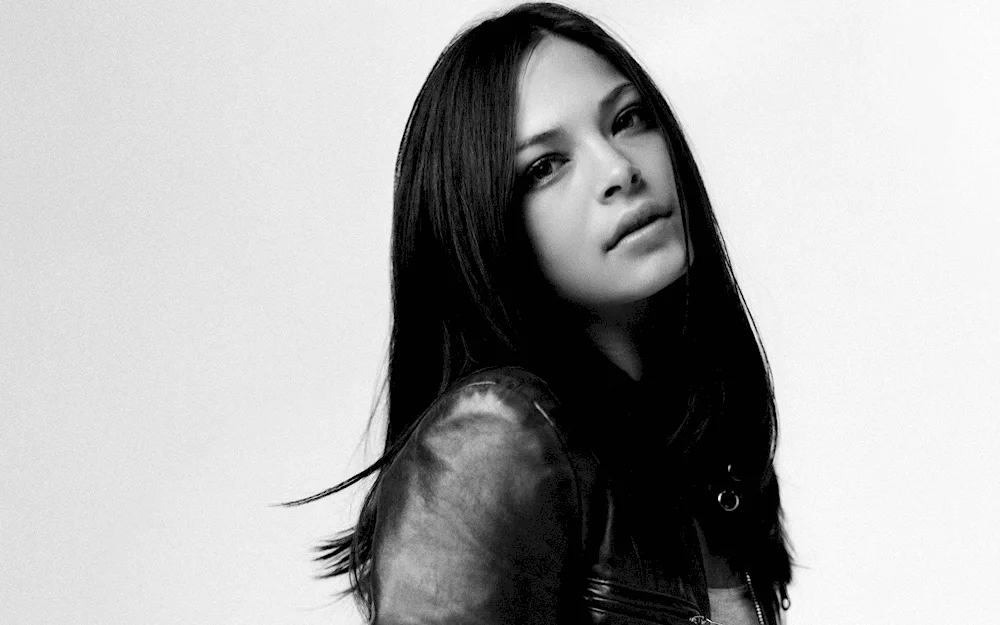 Kristin Kreuk