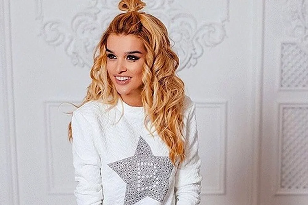 Xenia Borodina blonde