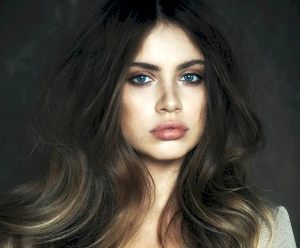 Russo caramel ash