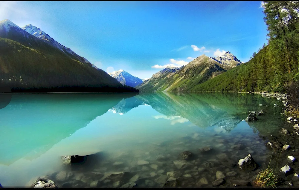 Kucherlin Lake Altai