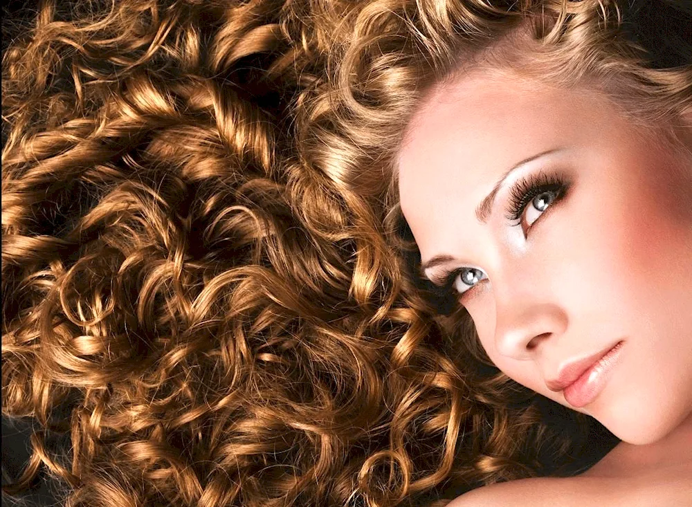 Curly hair