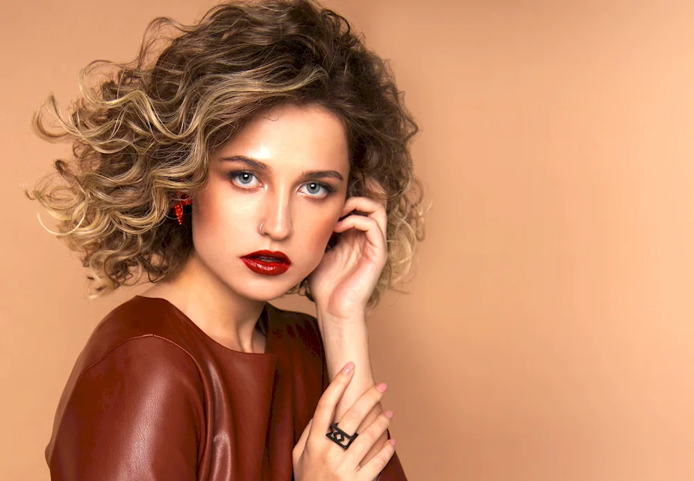 Bob Garson haircut on curly hair