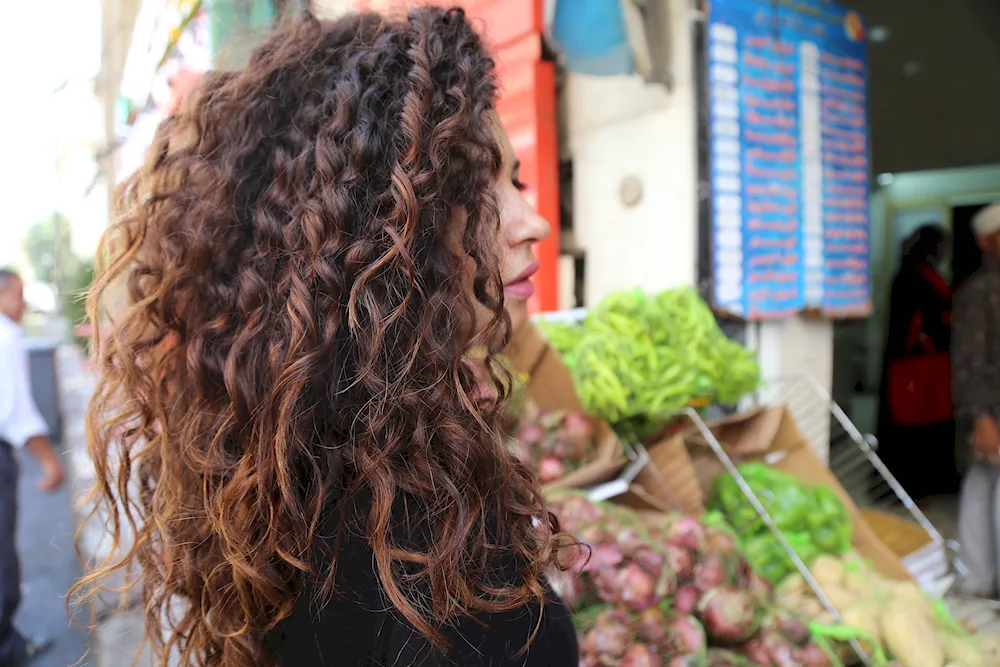 Curly girl
