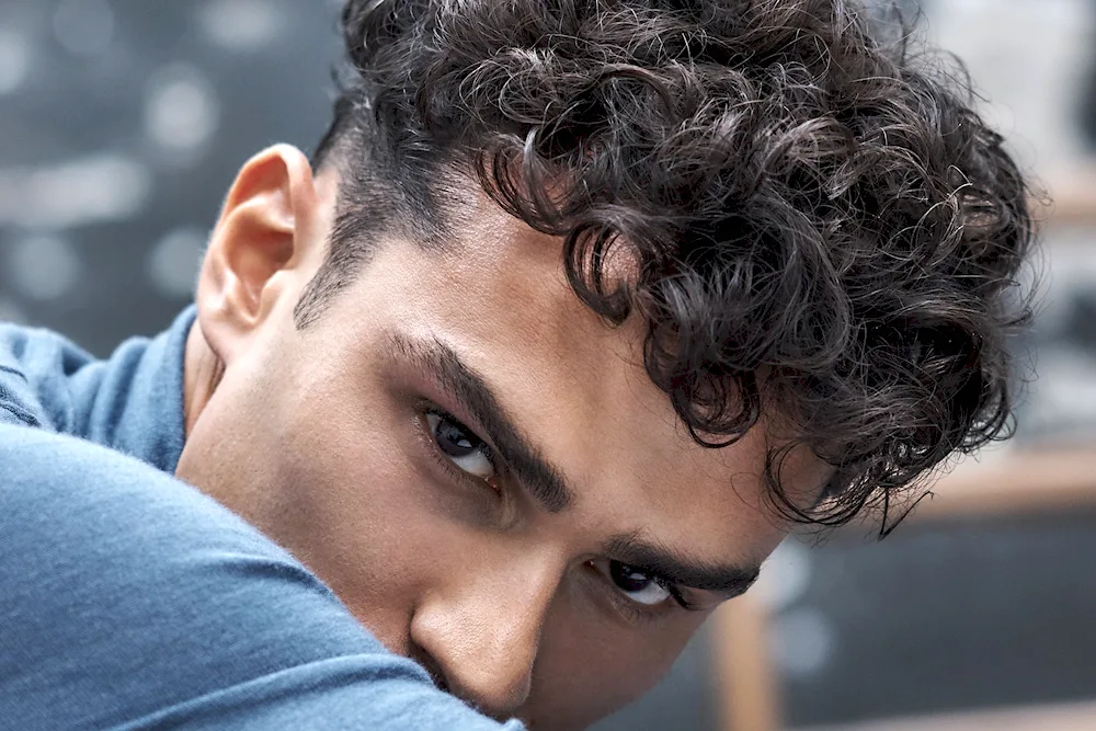 Curly Christopher