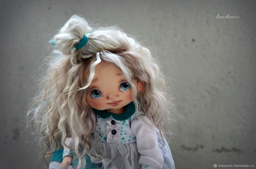 Annie doll