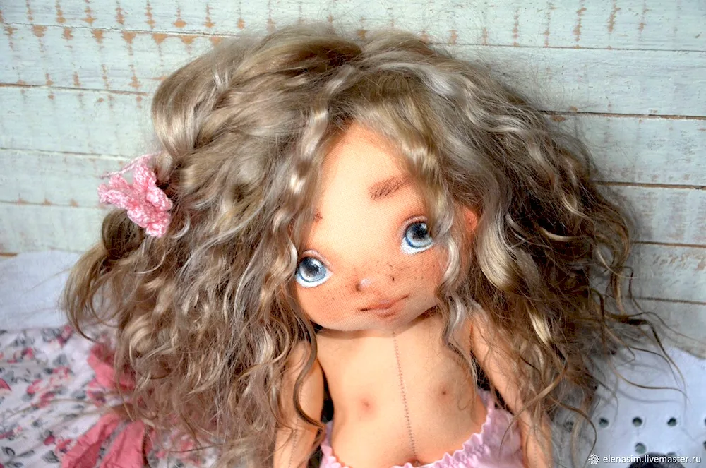 Yelena dolls Simonova