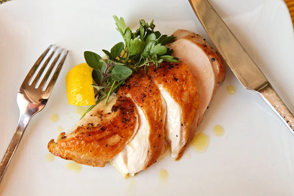 Chicken breast with spinach