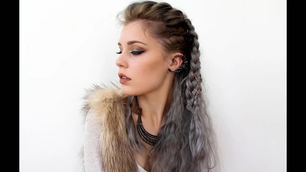 Lagerta hairstyle