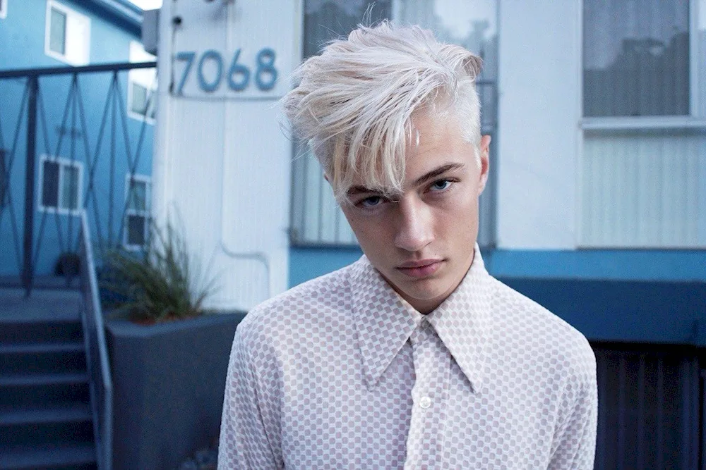 Lucky Blue Smith 2021