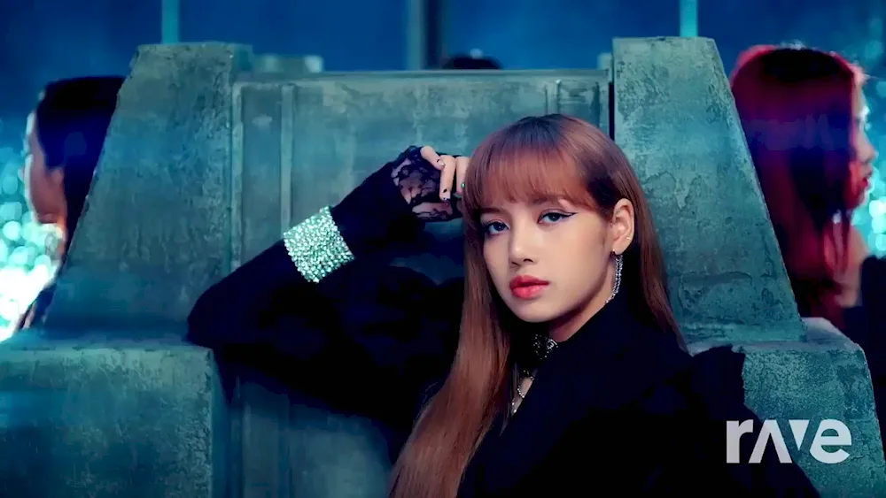 Lisa Black Pink 2023