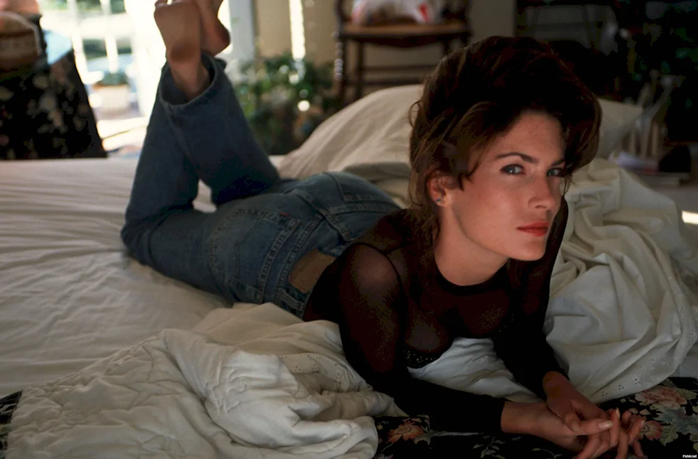 Lara Flynn Boyle