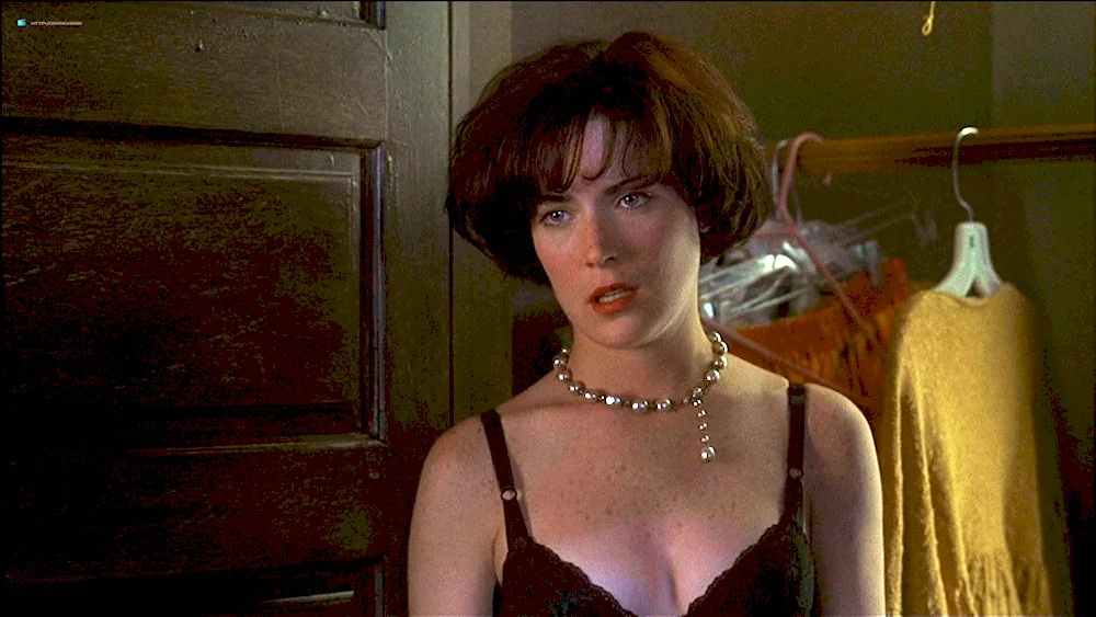 Lara Flynn Boyle