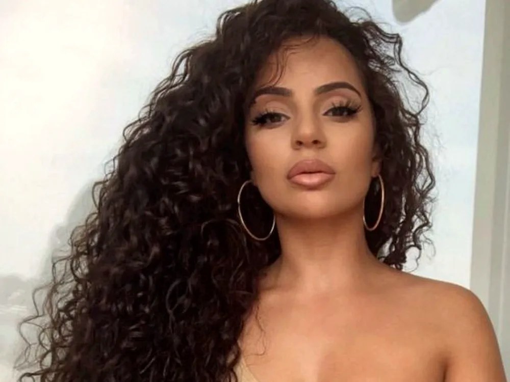Latino women. with curly hair