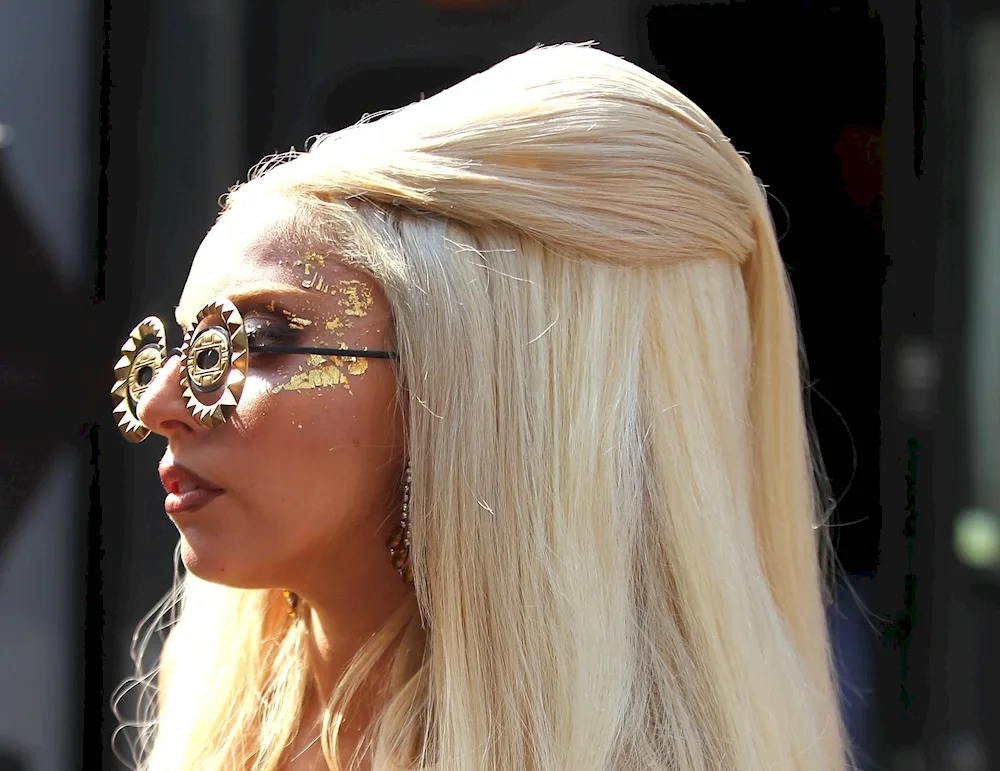 Lady Gaga with long hair extensions