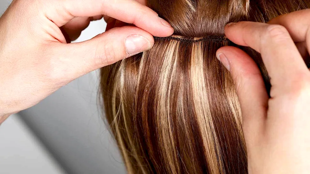 Multicoloured hair extensions