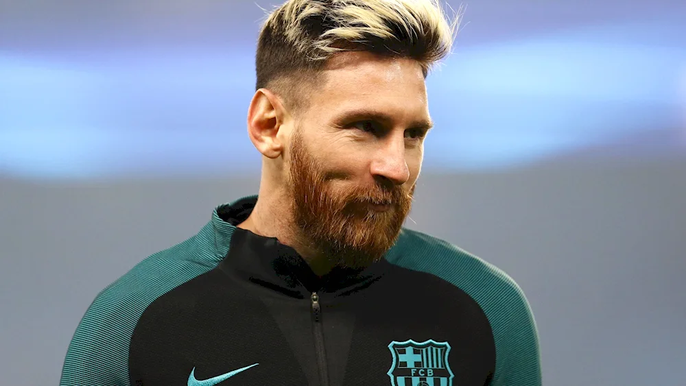 Lionel Messi blonde
