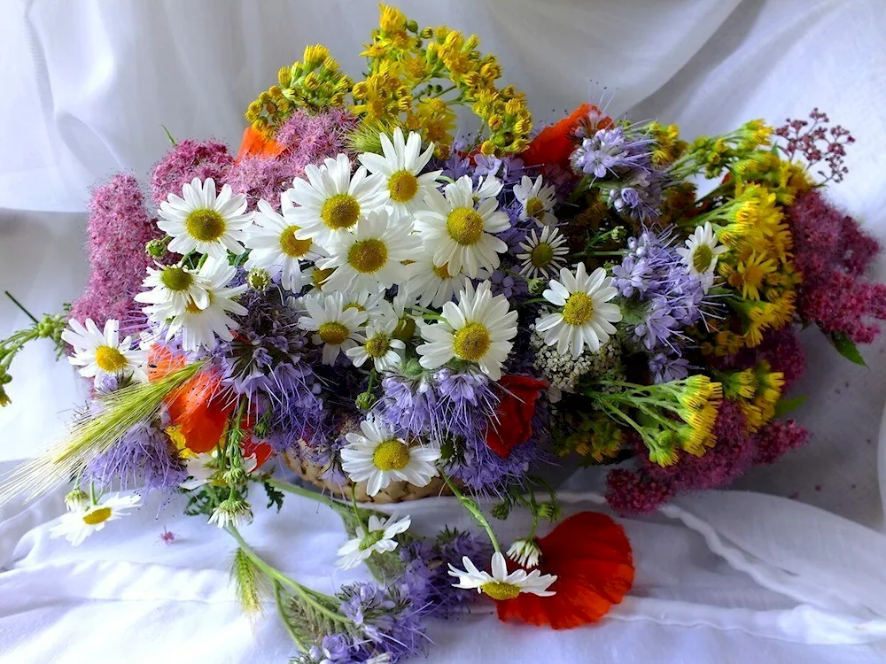 Beautiful bright bouquet