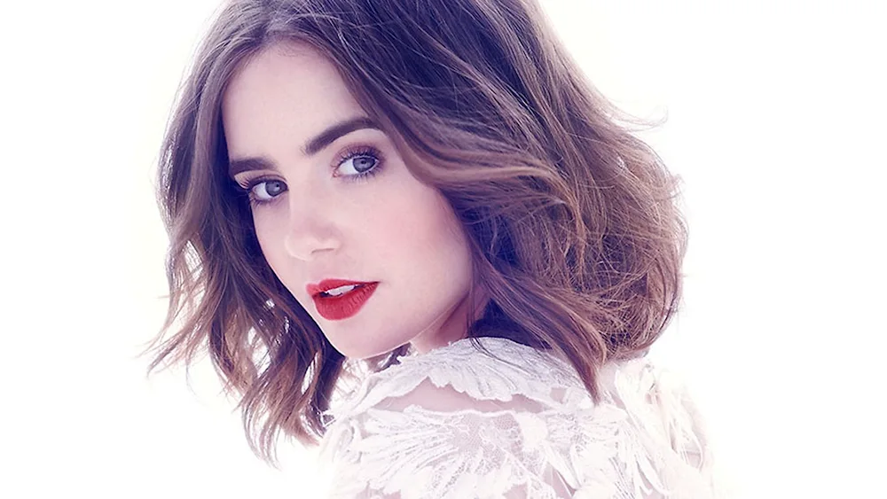 Lily Collins