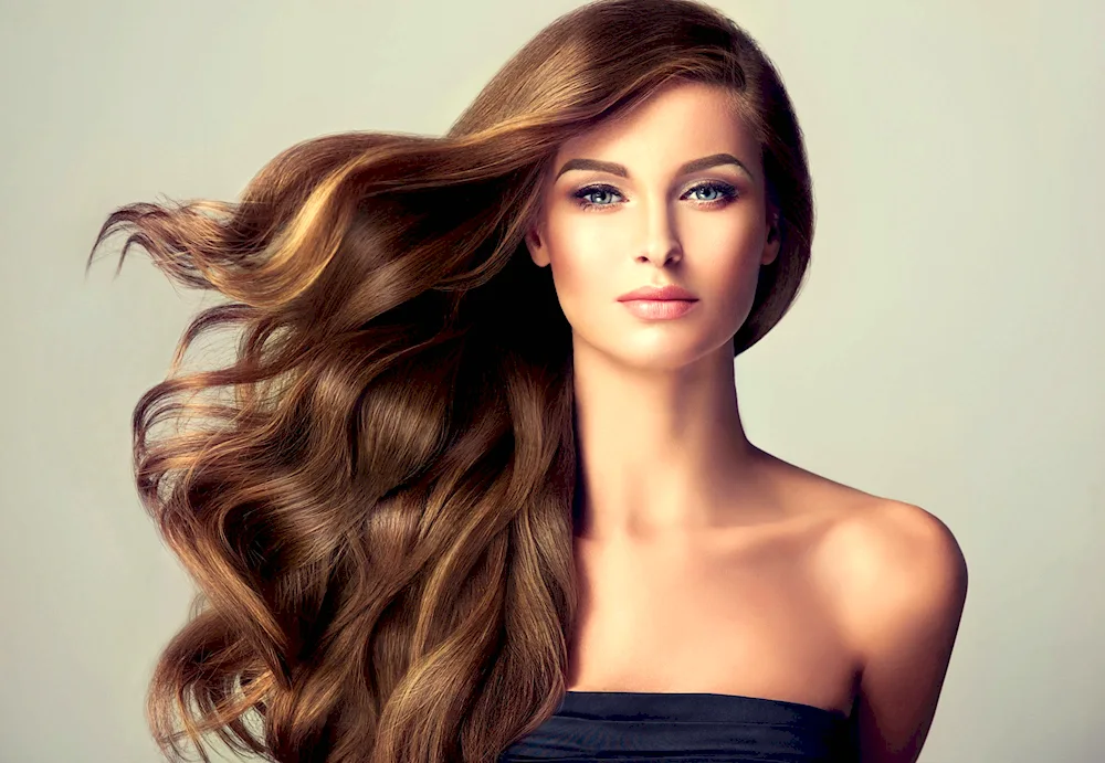 Alia Nasyrova long hair