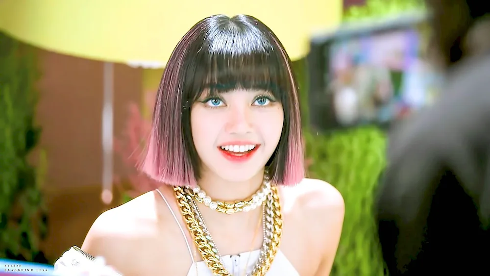 Lisa BLACKPINK