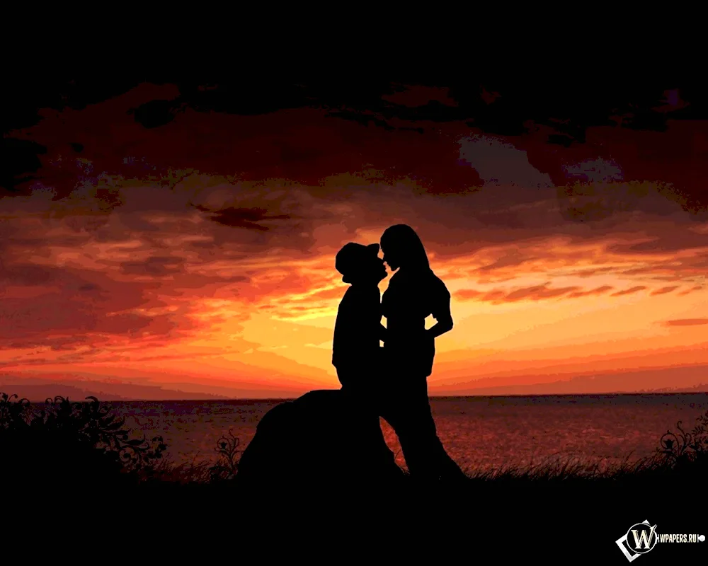 Love at sunset at the sea