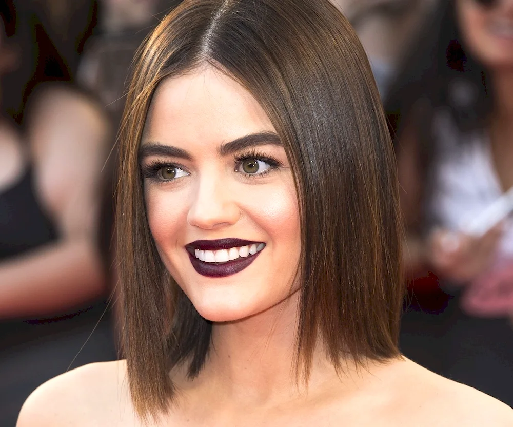 Blonde haircut without bangs