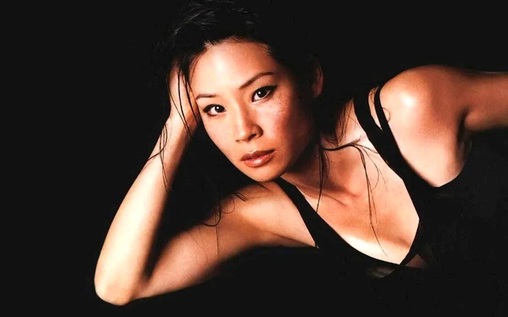 Lucy Liu