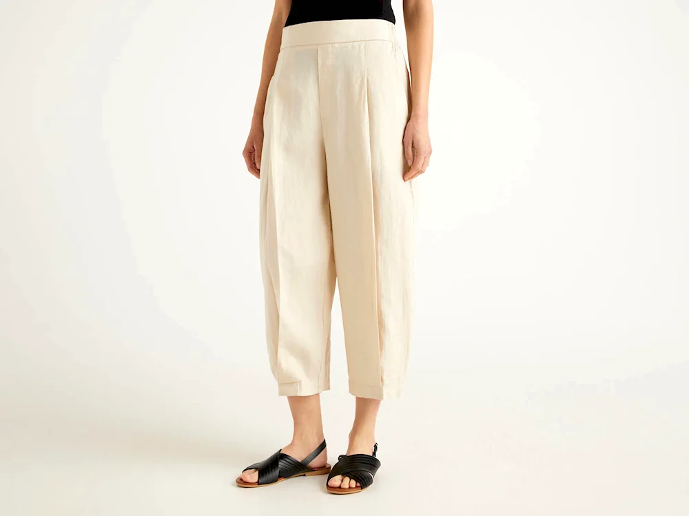 Linen trousers Benetton