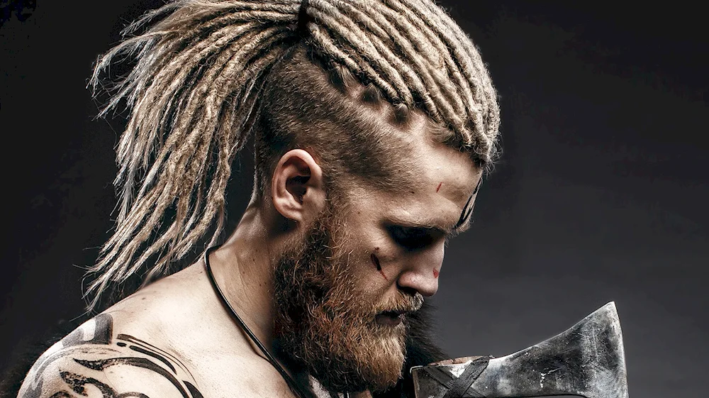 Long undercut Viking