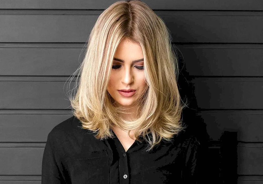 Long Bob blond