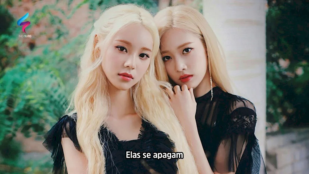 Loona Vivi Pink